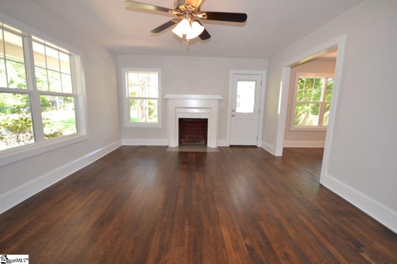 Property image 3 at 21 Circle Drive, Greenville, SC 29617