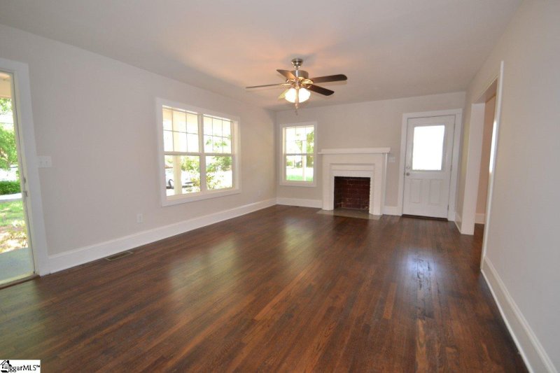 Property image 5 at 21 Circle Drive, Greenville, SC 29617