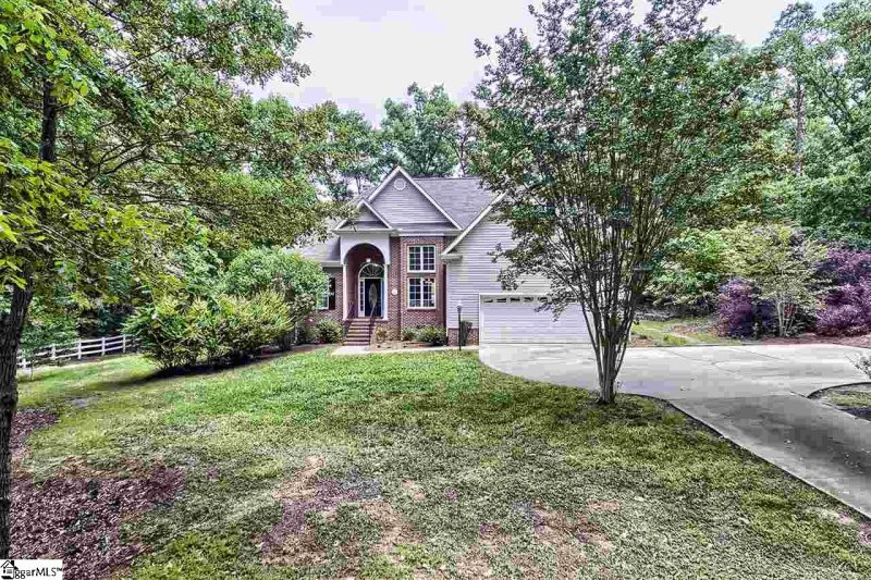 Property image 5 at 252 Grandwood Boulevard, Gray Court, SC 29645