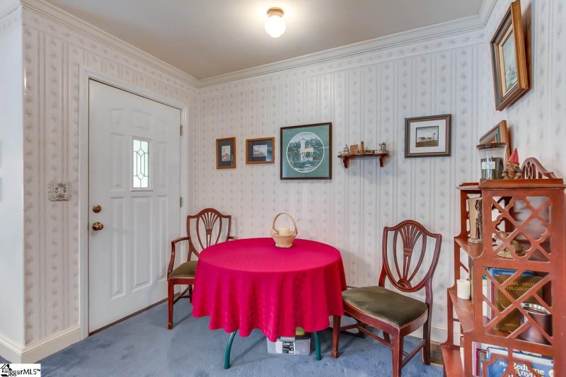 Property image 2 at 109 Bedford Drive, Taylors, SC 29687