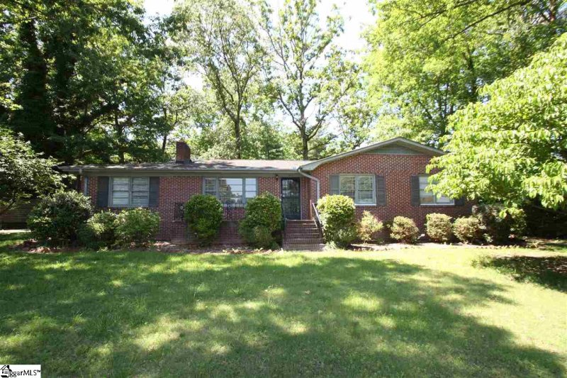 Property image 2 at 3507 Edwards Road, Taylors, SC 29687