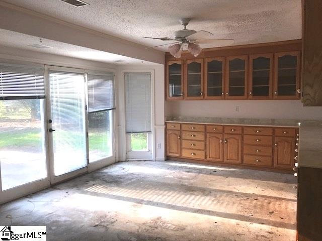 Property image 3 at 2 Heathwood Circle, Taylors, SC 29687