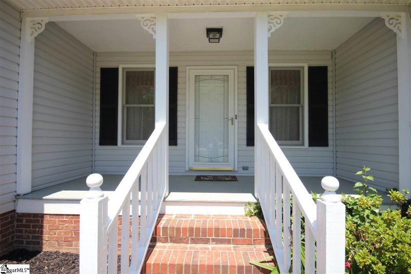 Property image 4 at 2722 HIGHWAY 86, Piedmont, SC 29673