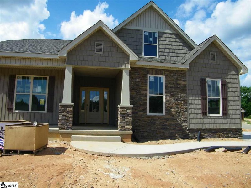 Property image 2 at 511 Traemoor Village Drive, Moore, SC 29369