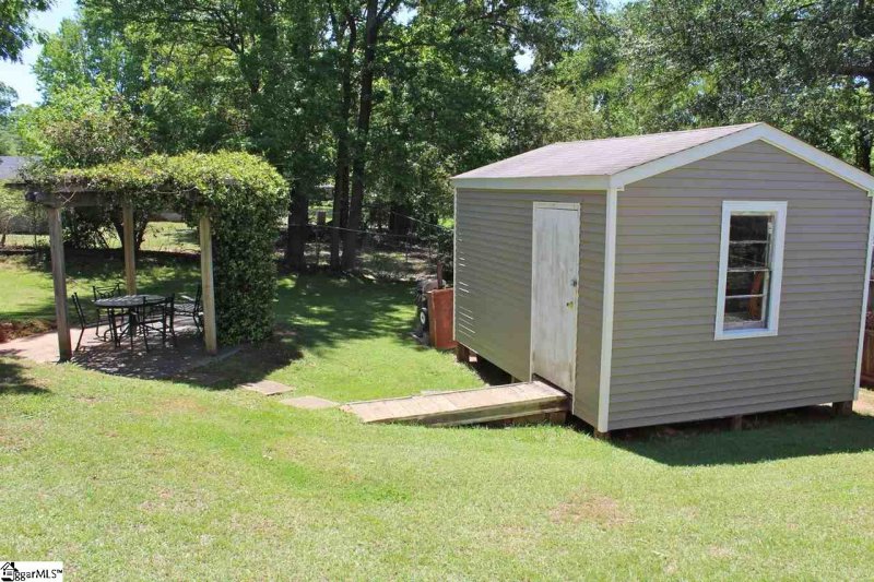 Property image 5 at 112 N Rockview Drive, Greenville, SC 29609