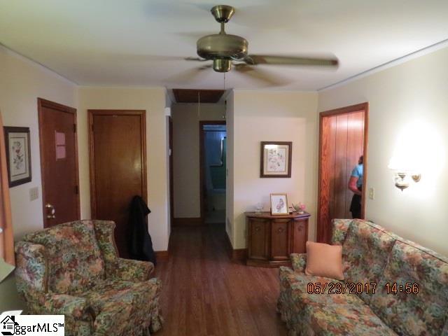 Property image 2 at 110 Ivydale Road, Greenville, SC 29609