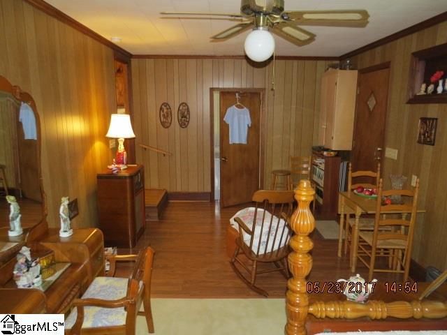 Property image 4 at 110 Ivydale Road, Greenville, SC 29609
