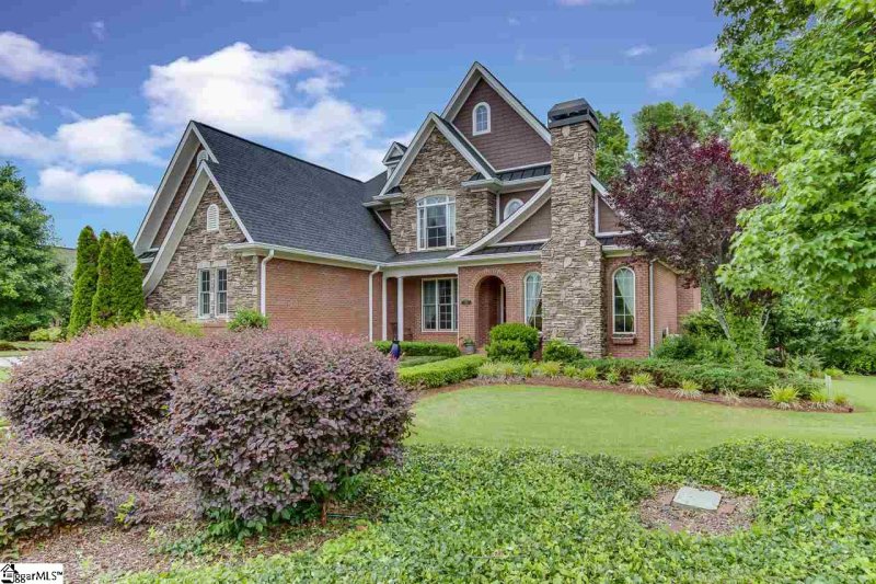 Property image 2 at 750 September Chase, Wellford, SC 29385