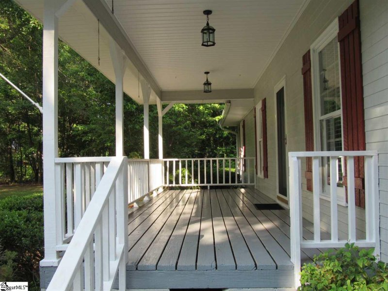 Property image 2 at 225 Longview Drive, Williamston, SC 29697