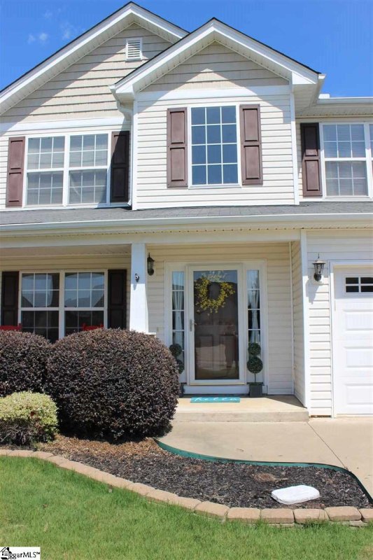 Property image 2 at 5 Clematis Drive, Taylors, SC 29687