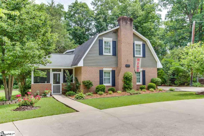 Property image 4 at 537 Rockmont Road, Greenville, SC 29615