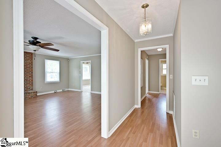 Property image 4 at 305 Country Glen Lane, Pelzer, SC 29669