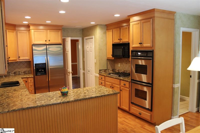 Property image 5 at 600 Bristol Court, Spartanburg, SC 29301