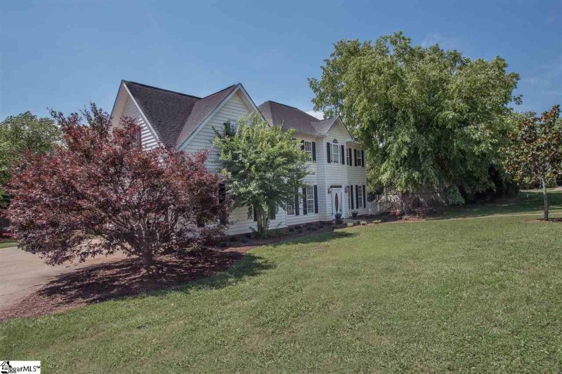 Property image 2 at 504 Laurens Drive, Anderson, SC 29621