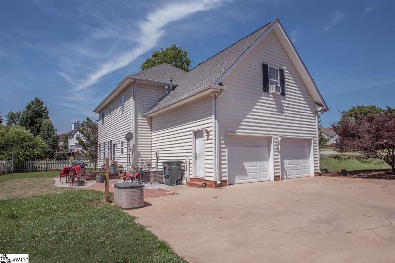 Property image 3 at 504 Laurens Drive, Anderson, SC 29621