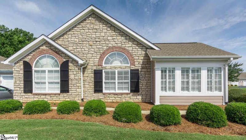 Property image 2 at 88 Fudora Circle, Simpsonville, SC 29681