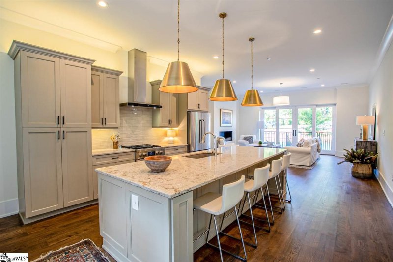 Property image 2 at 110 N Markley Street, Greenville, SC 29601