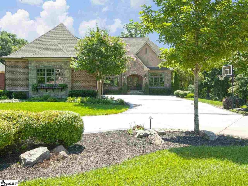 Property image 2 at 117 Birch River Road, Greenville, SC 29611