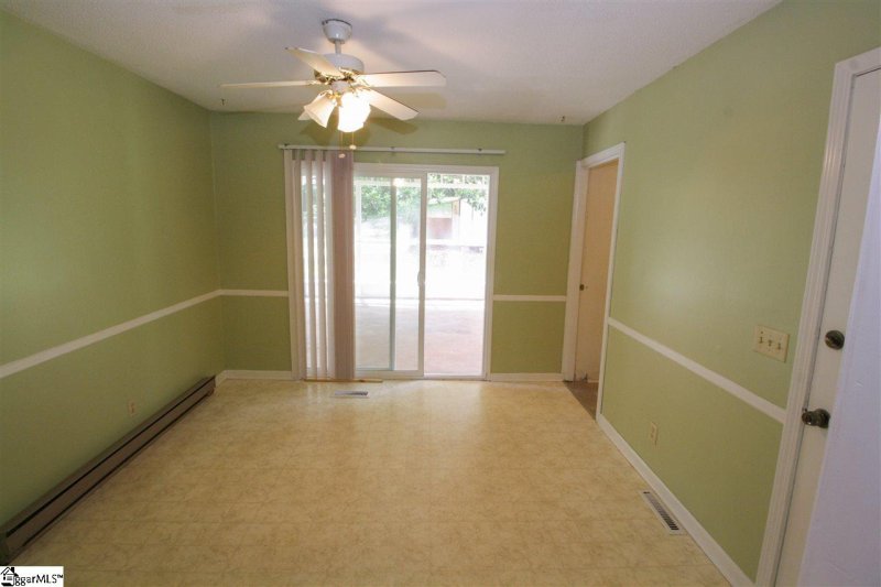 Property image 5 at 10 Melody Lane, Greenville, SC 29617