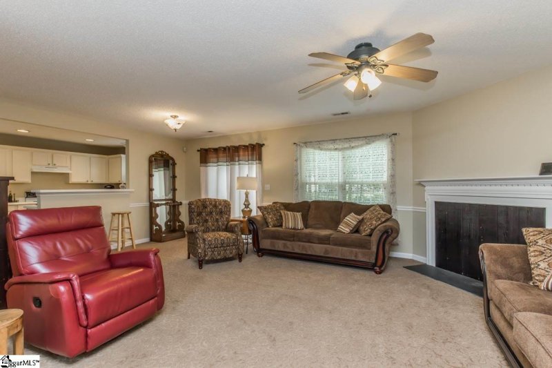 Property image 4 at 516 Briarhill Court, Moore, SC 29369
