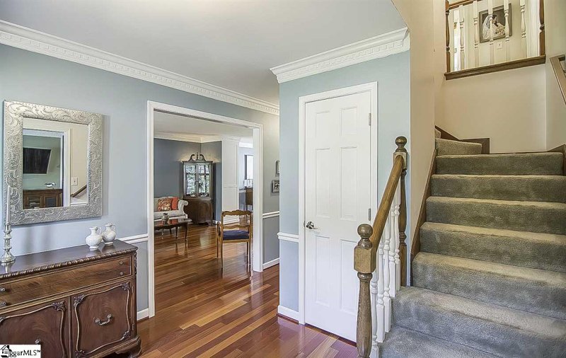 Property image 3 at 108 Spartan Court, Greer, SC 29650