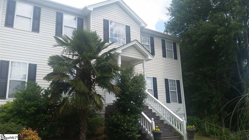 Property image 3 at 808 Knollwood Drive, Greenville, SC 29607