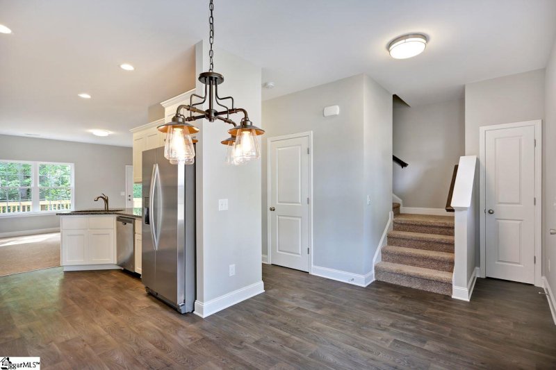 Property image 4 at 127 VILLAGE Court, Greer, SC 29651