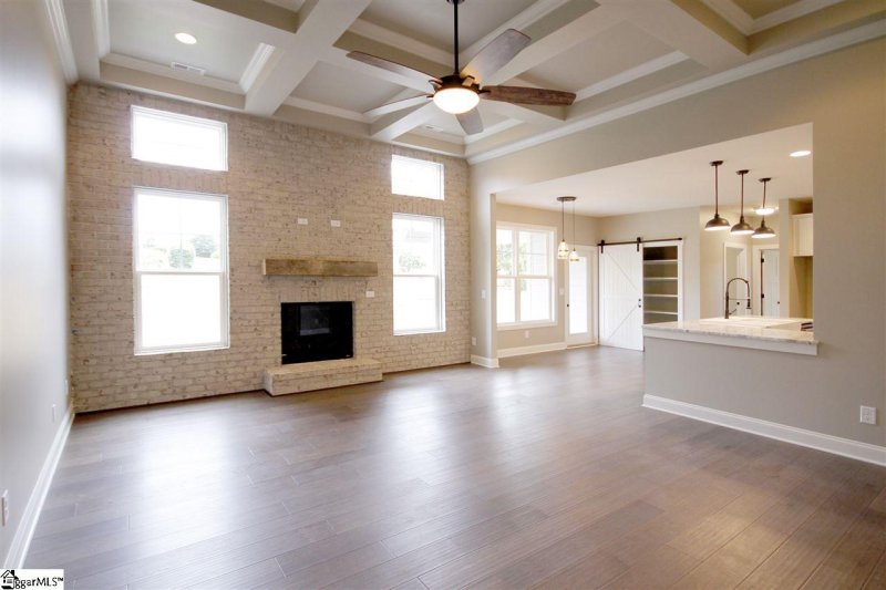 Property image 4 at 731 Brookdale Drive, Greer, SC 29651