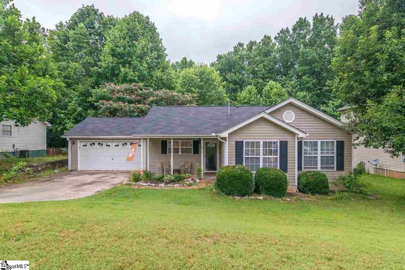 5 Squirrel Hollow Court