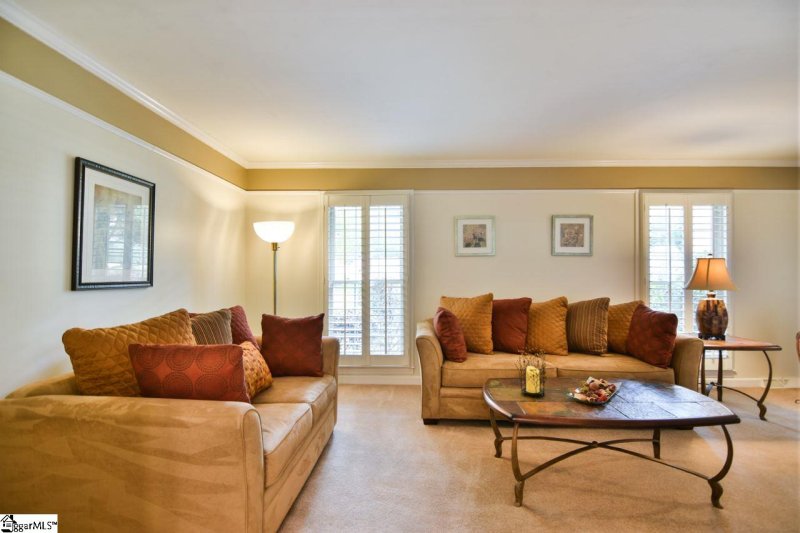 Property image 4 at 512 LANCELOT Drive, Simpsonville, SC 29681