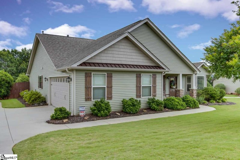 Property image 2 at 312 Jericho Ridge Trail, Easley, SC 29640