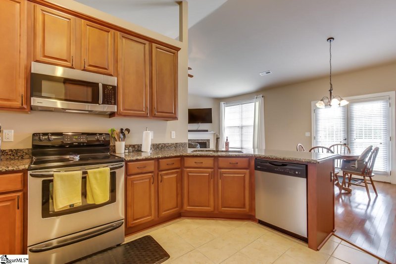 Property image 3 at 101 Still Creek Court, Easley, SC 29640