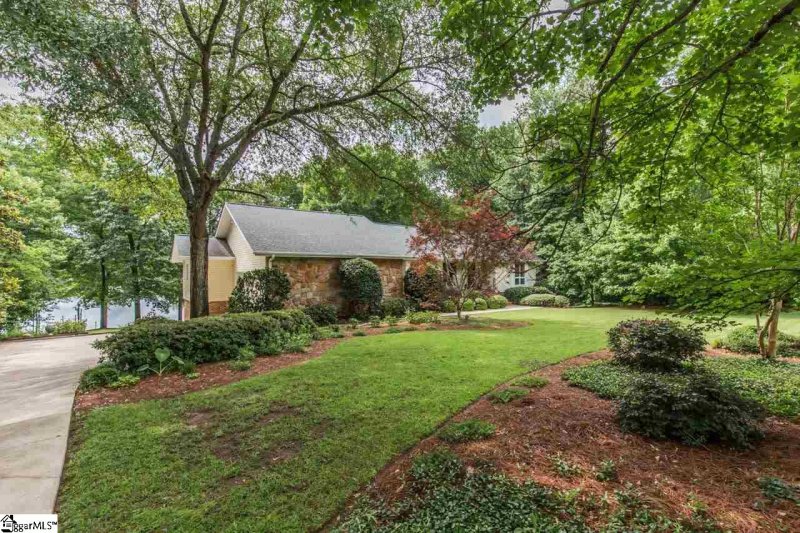 Property image 3 at 209 Rivendell Drive, Pelzer, SC 29669-9332