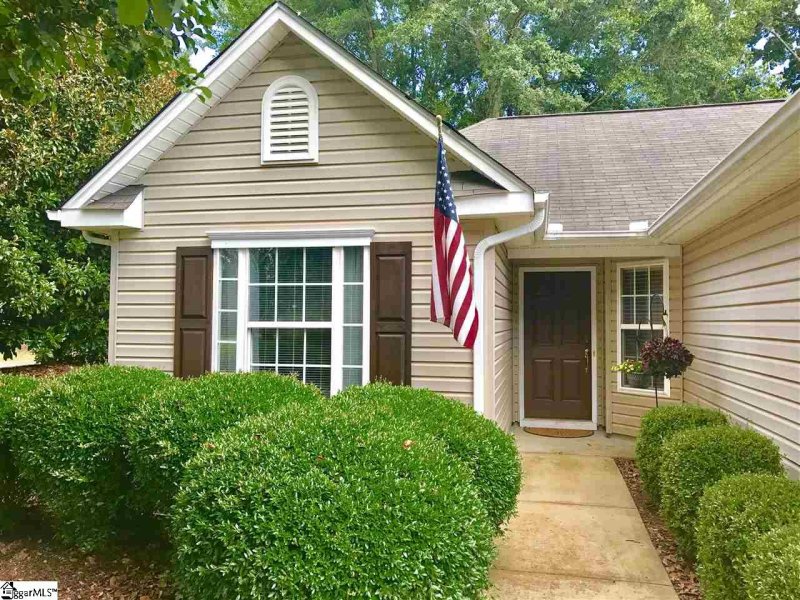 Property image 2 at 301 Brighton Woods Drive, Moore, SC 29369