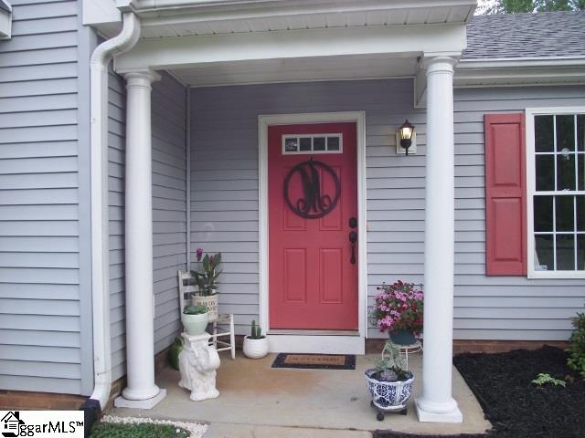 Property image 2 at 141 Hillside Circle, Easley, SC 29640