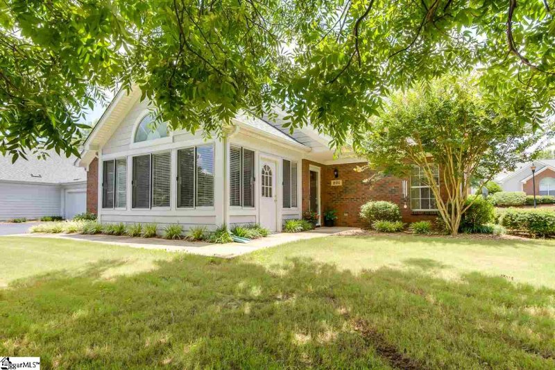 Property image 3 at 201 Heritage Club Drive, Greenville, SC 29615