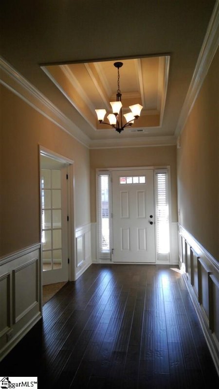 Property image 3 at 124 W Longfield Lane, Reidville, SC 29388