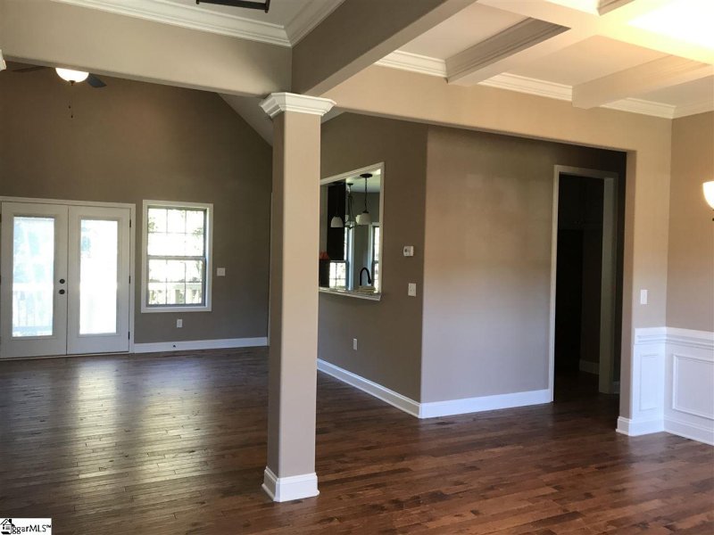 Property image 2 at 220 Cedar Knoll Way, Greer, SC 29651