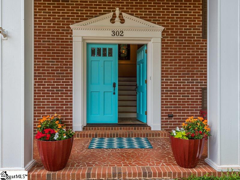 Property image 5 at 302 Lakecrest Drive, Greer, SC 29651-5954