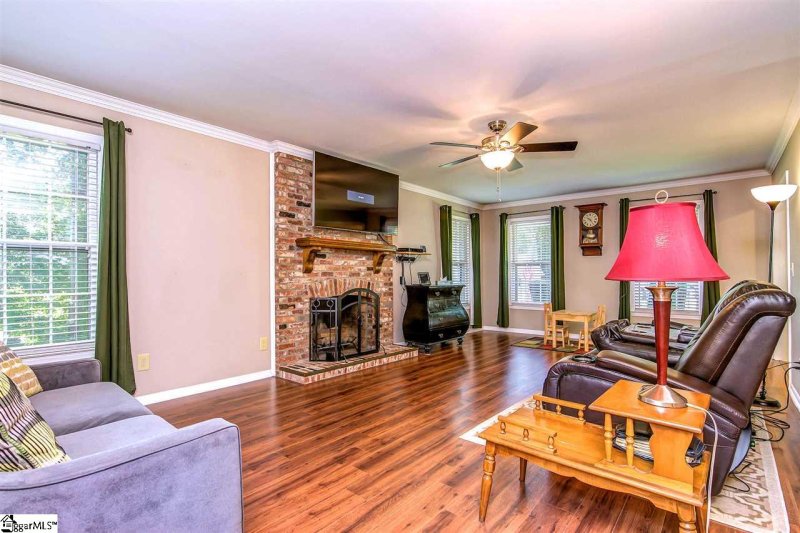 Property image 2 at 417 Quail Run Circle, Fountain Inn, SC 29644