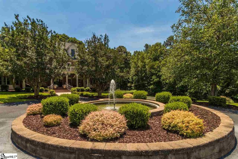 Property image 2 at 271 Ridge Way, Simpsonville, SC 29680