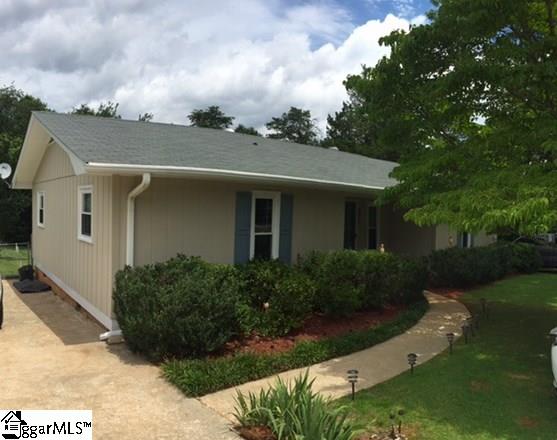 Property image 2 at 277 Clearview Circle, Travelers Rest, SC 29690