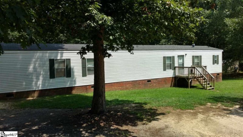 Property image 3 at 103 Country Walk Lane, Simpsonville, SC 29680