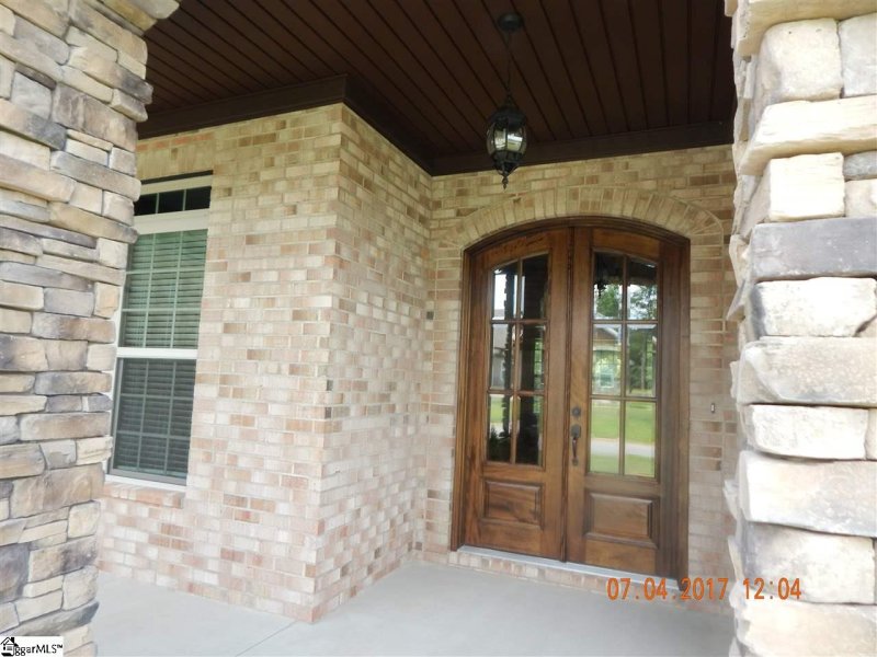 112 Rocky Water Pointe