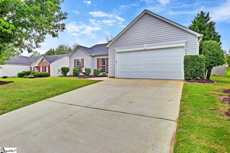 Property image 3 at 206 Revis Creek Court, Simpsonville, SC 29681
