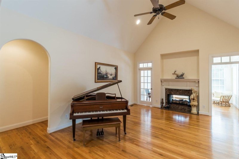 Property image 3 at 128 Greybridge Road, Pelzer, SC 29669