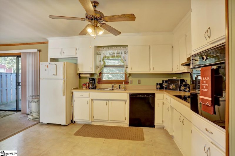 Property image 5 at 28 Bluffside Drive, Greenville, SC 29611