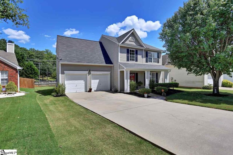 Property image 2 at 216 Clay Thorne Court, Greer, SC 29651