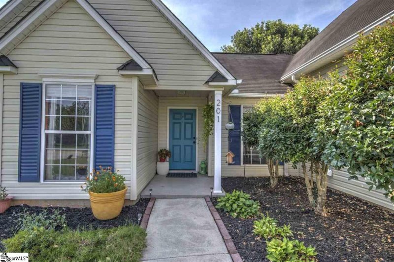 Property image 2 at 201 Revis Creek Court, Simpsonville, SC 29681
