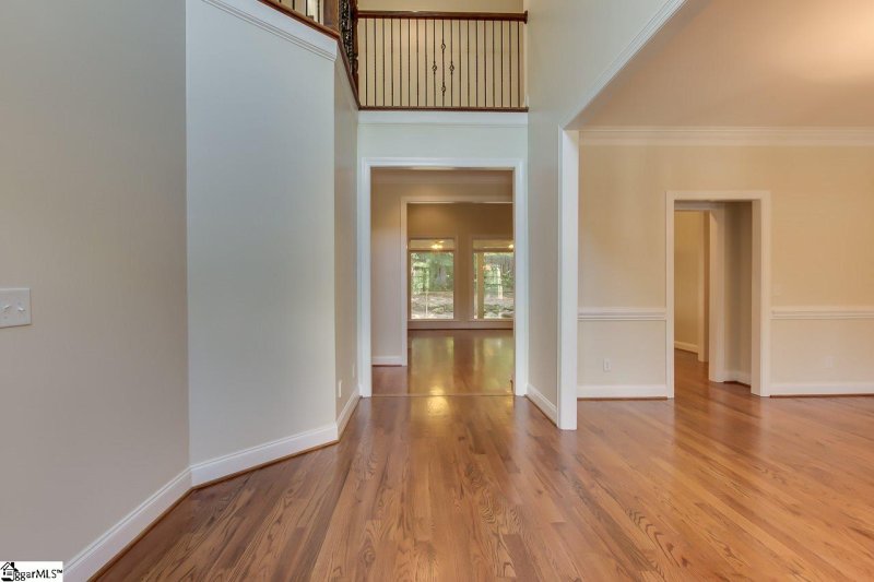 Property image 4 at 6 Woodland Hills Lane, Fountain Inn, SC 29644